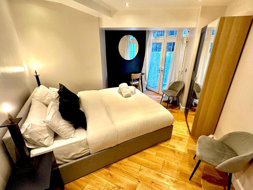 30 Secs To Euston Station Apartment London Ngoại thất bức ảnh