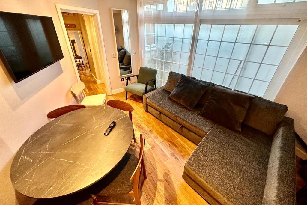 30 Secs To Euston Station Apartment London Ngoại thất bức ảnh